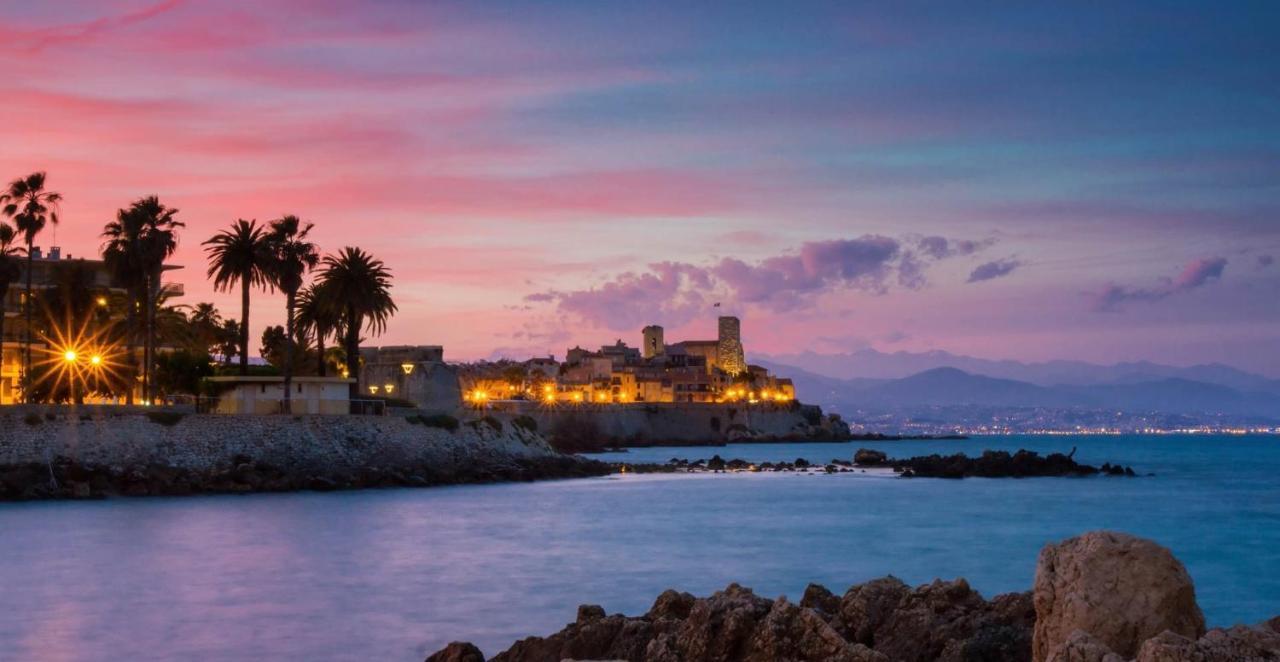 Amazing New Property In The Heart Of The Old Town Of Antibes Zewnętrze zdjęcie