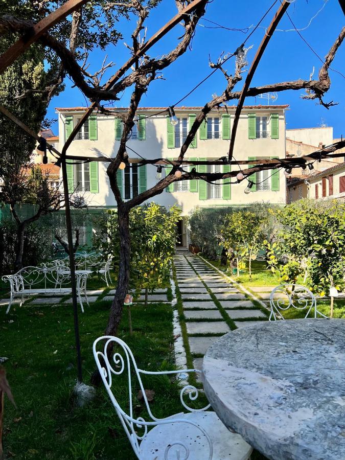 Amazing New Property In The Heart Of The Old Town Of Antibes Zewnętrze zdjęcie