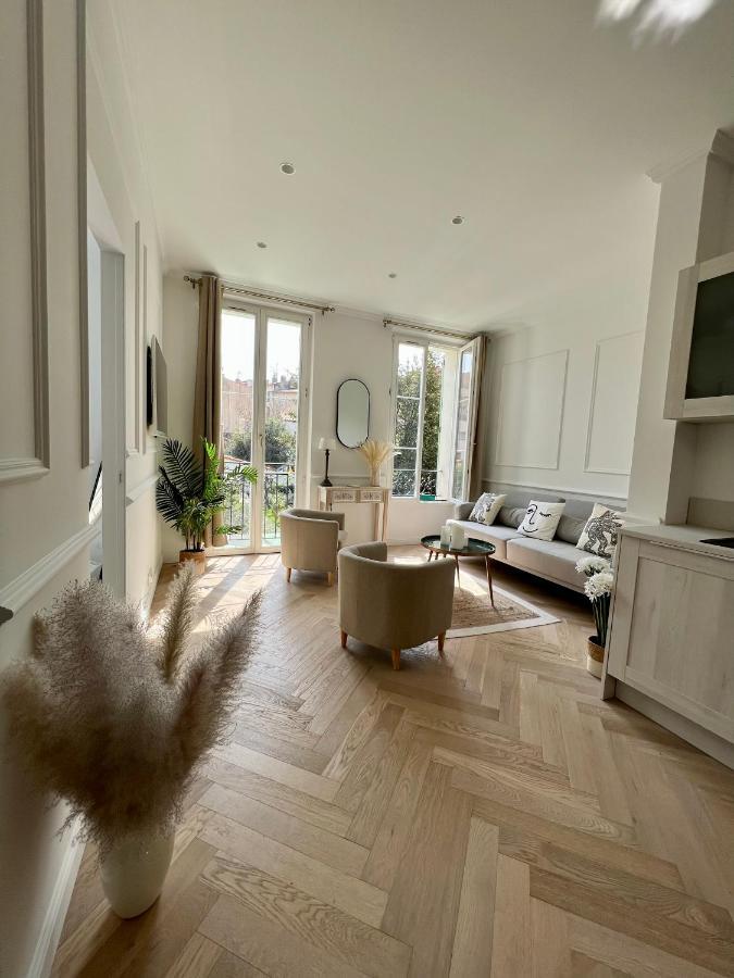 Amazing New Property In The Heart Of The Old Town Of Antibes Zewnętrze zdjęcie